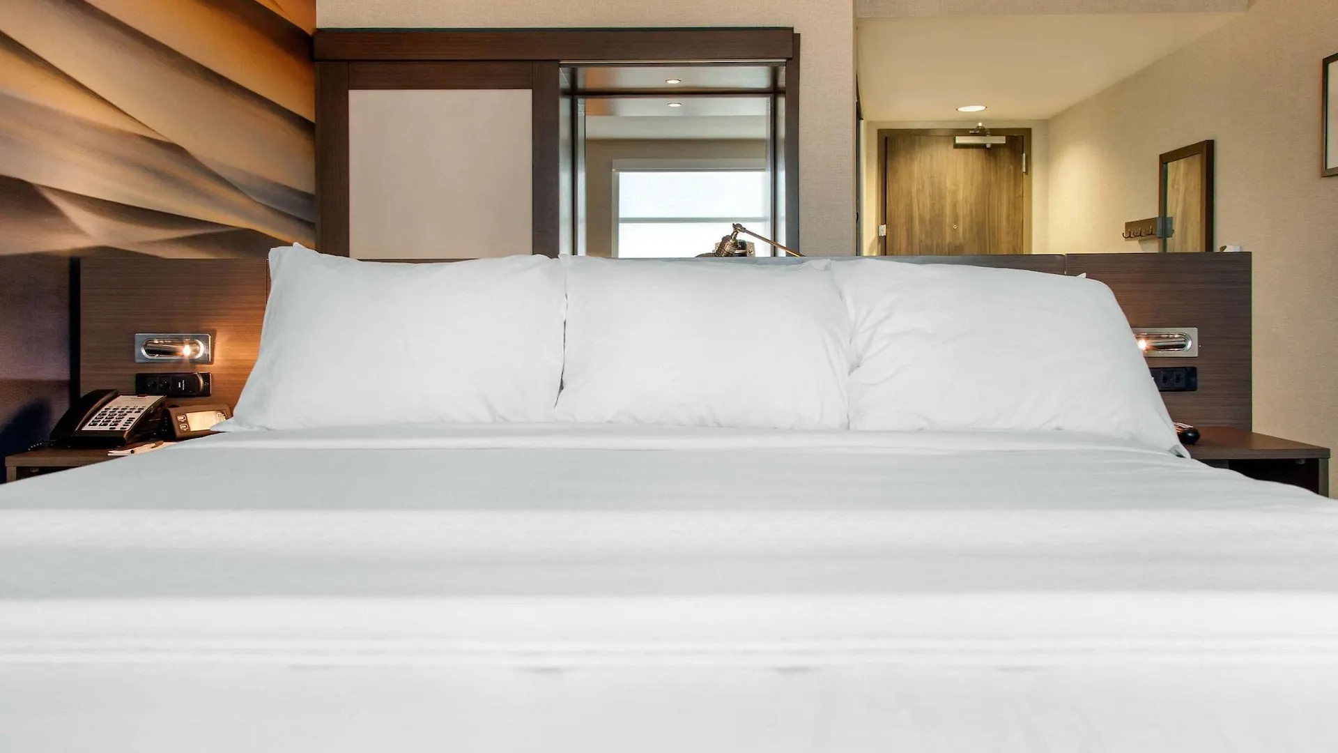 Cambria Hotel Ocean City - Bayfront