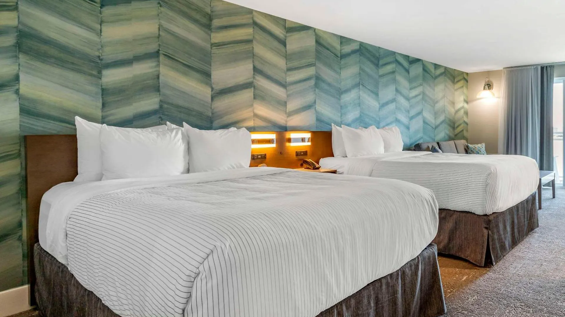 Cambria Hotel Ocean City - Bayfront