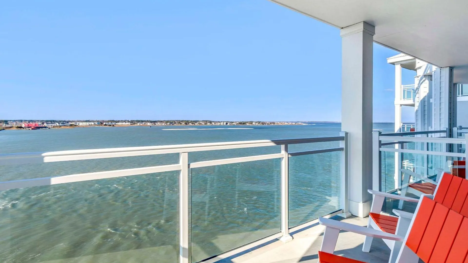 Cambria Hotel Ocean City - Bayfront