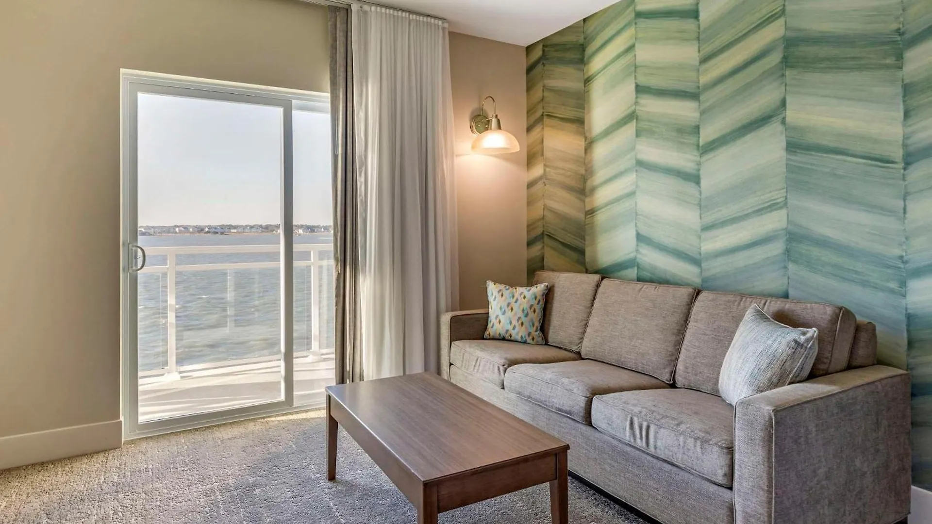 Cambria Hotel Ocean City - Bayfront