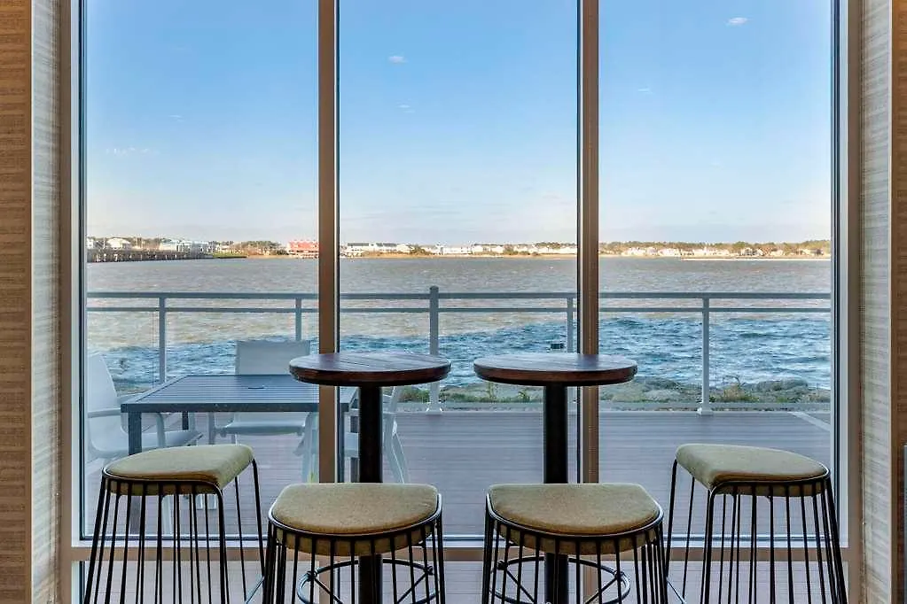 Cambria Hotel Ocean City - Bayfront